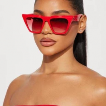 Red sunglasses